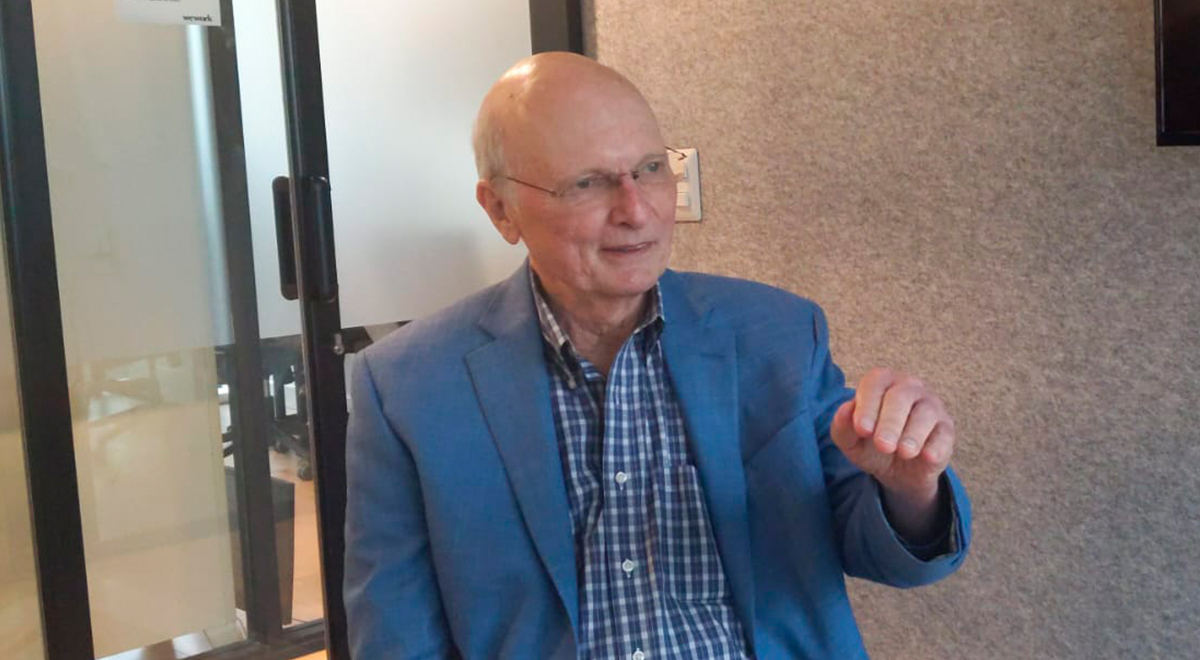 Jack Edwards en uno de sus viajes empresariales a Washington, se encontró con Bill Drayton, fundador de Ashoka, organización que reúne a jóvenes agentes de cambio. Luego viajó a México a conocer a Pati Ruiz, integrante de Ashoka y una de las activistas medioambientales más relevantes de Latinoamérica.